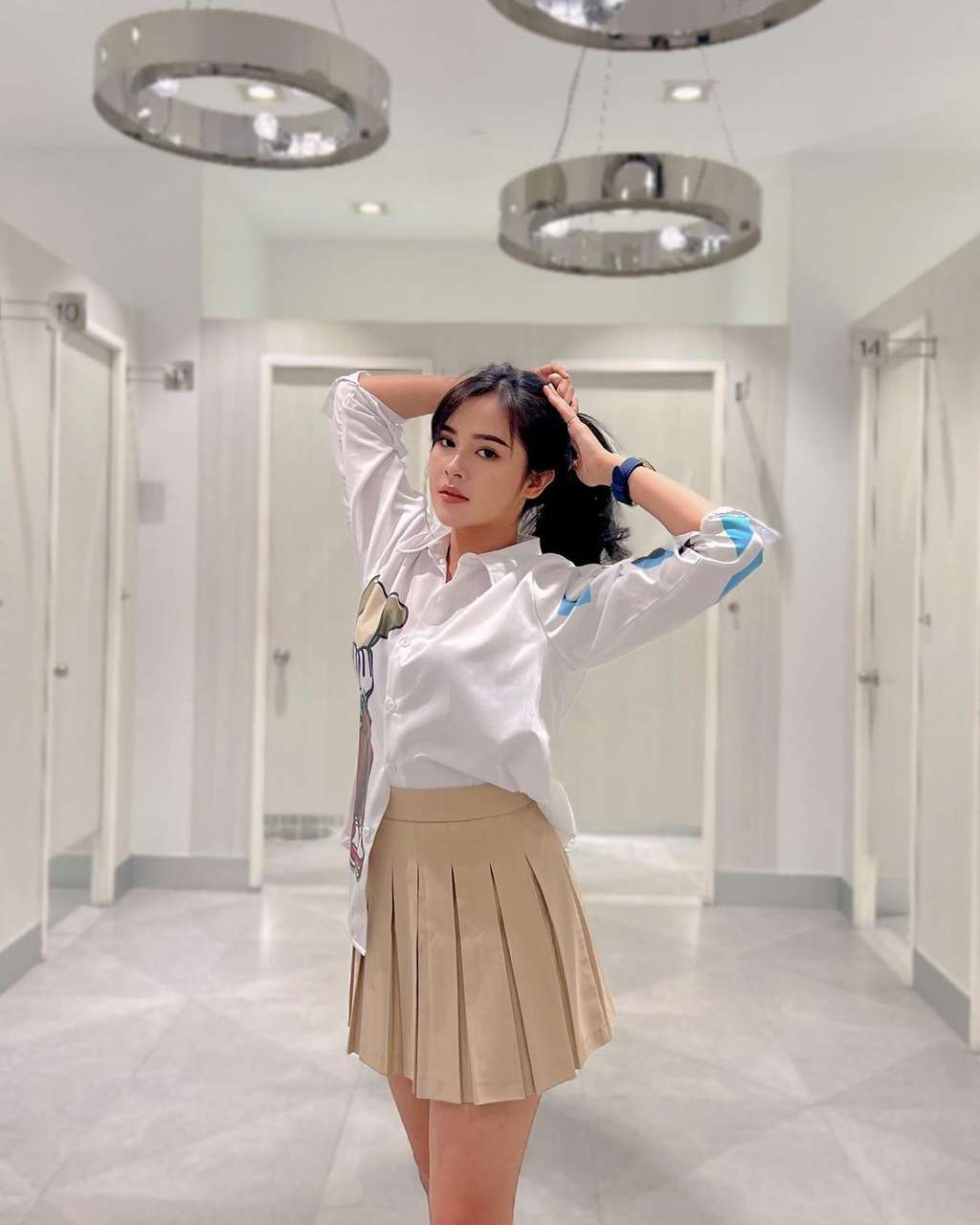 Potret Bella Bonita yang Disebut-sebut Pacar Baru Denny Caknan, Body Goals-nya Disorot