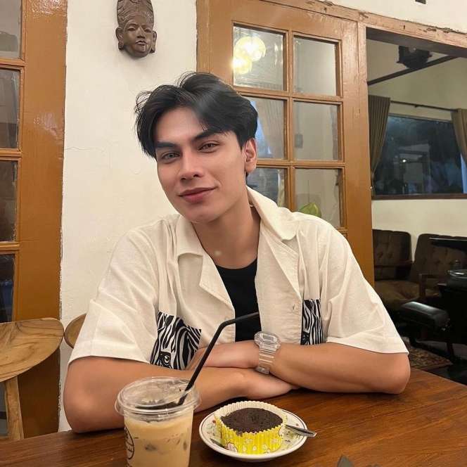 Berawal dari Konten IG, Salma Jatuh Cinta Diangkat Jadi Film, Seberapa Seru?