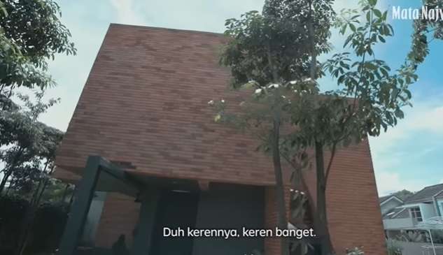 Potret Rumah Tiga Dua Satu Milik Tulus, Super Estetik dan Instagramable Banget!