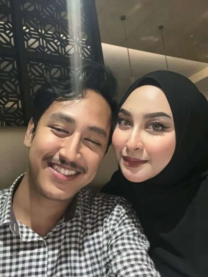 10 Potret Ngabuburit Ala Geng Artis Aurel Hermansyah, Lesty Kejora Dipuji Makin Cantik!