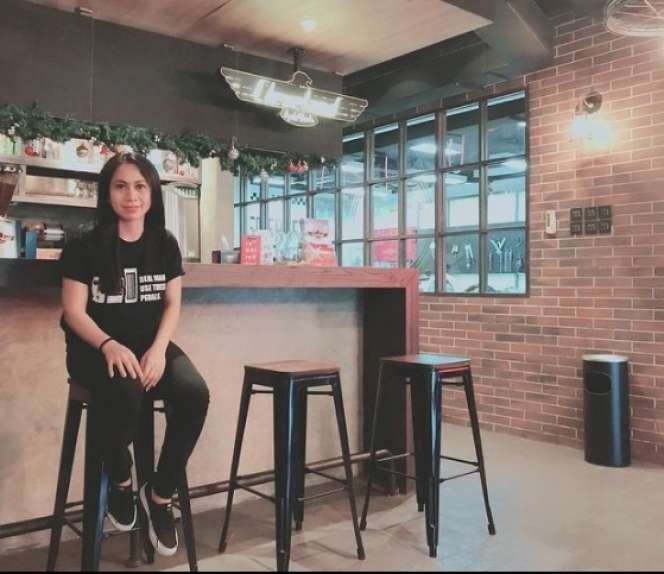 Masih Ingat Ana Pinem? Langganan Jadi Pembantu di Sinetron, Penampilan Aslinya Sosialita Abis, Ini Potretnya Bikin Pangling