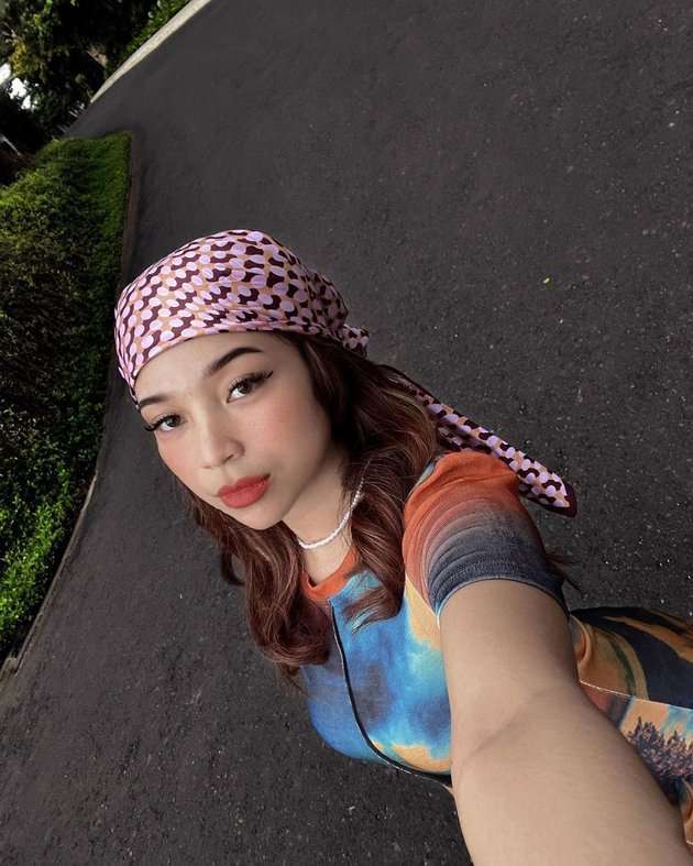 10 Potret Putri Anjani, Anak Jarwo Kwat yang Disebut Mirip Nikita Willy, Ternyata Artis Juga!