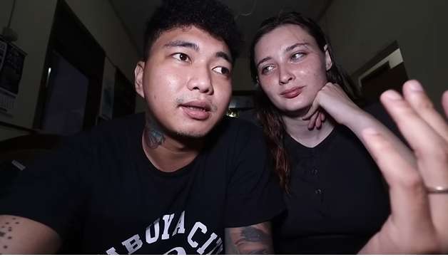 Bule Cantik Puasa Bareng Suami WNI, Pas Buka Langsung Merem Melek, Ternyata Gegara Makanan Ini