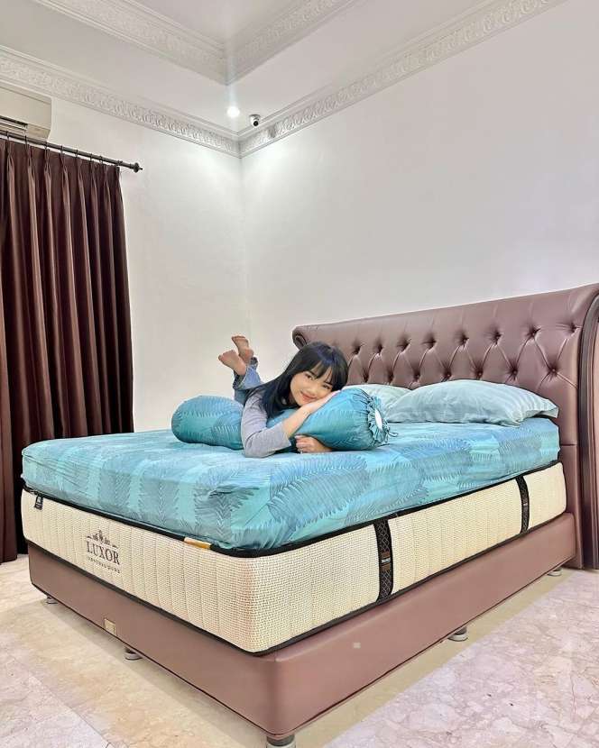 Potret Fuji Pamer Perabot Rumah Mewah Pemberian Dari Artis, Hadiah Raffi Ahmad dan Nagita Paling Disorot