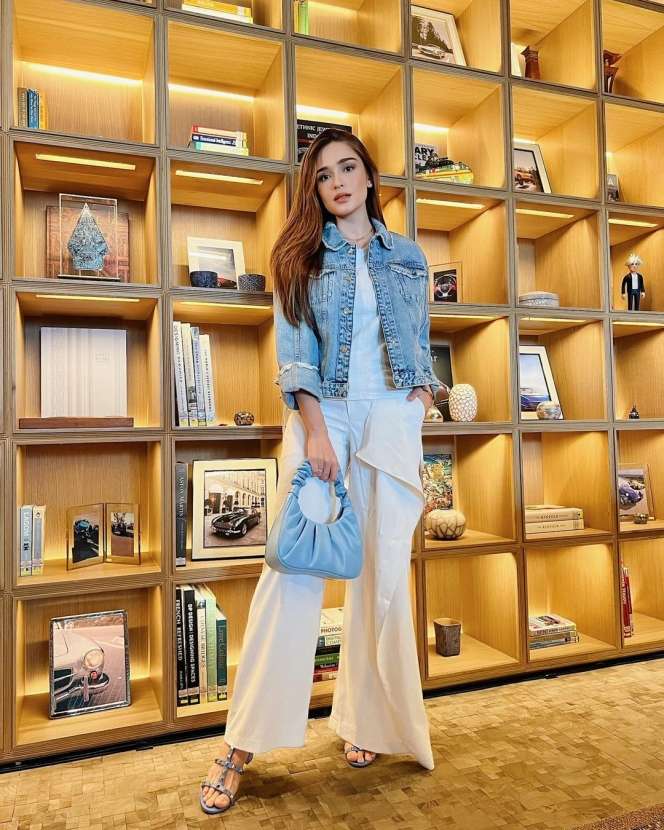 Potret Artis Blasteran yang Sering Dikira Non Muslim, Padahal Mereka Sudah Puasa Sejak Kecil