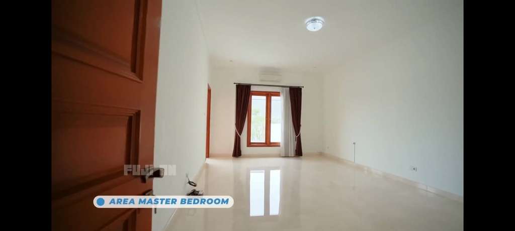 10 Adu Mewah Rumah Baru Fuji VS Fadly Faisal, Sama-Sama Belasan Miliar, Lebih Megah Punya Adik atau Kakak?