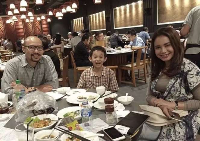 Jarang Terjadi, 8 Artis ini Buka Puasa Bareng Mantan, Terbaru Al Ghazali Hingga Rachel Vennya