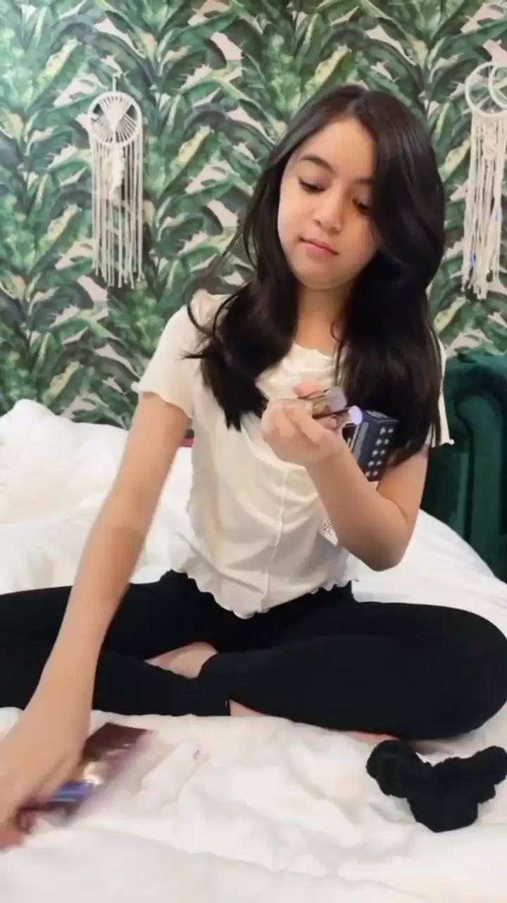 Potret Sienna Kasyafani yang Kini Sudah ABG, Kecantikannya Tandingi Marshanda