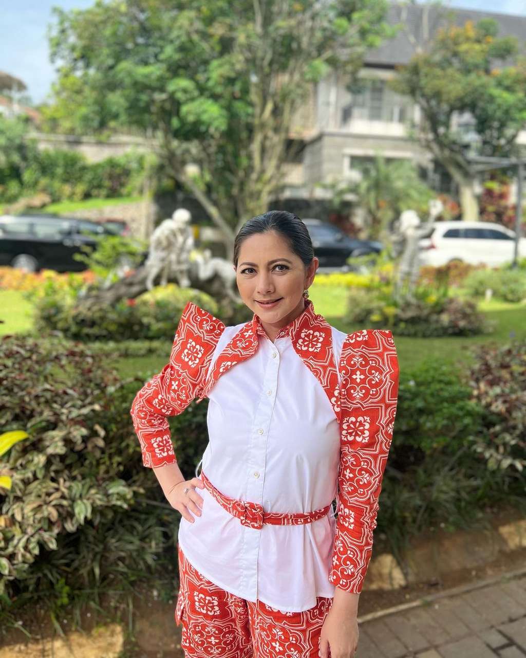 Artis Cantik Model Iklan Sampo Ini Rela Jadi Istri Kedua, Dulu Disebut Tak Akur Kini Hidupnya Berubah Drastis, Kariernya Kian Mentereng!