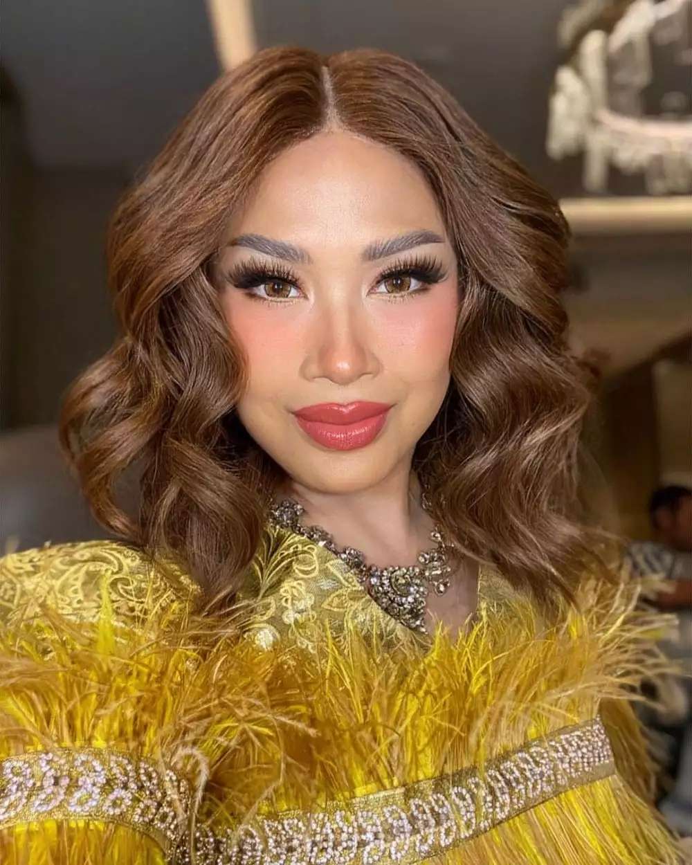 Masih Ingat Model Iklan Sampo Jadul ini? Kini Jadi Diva Indonesia, Wajahnya Tak Dikenali Usai Operasi Plastik, Ini Potretnya
