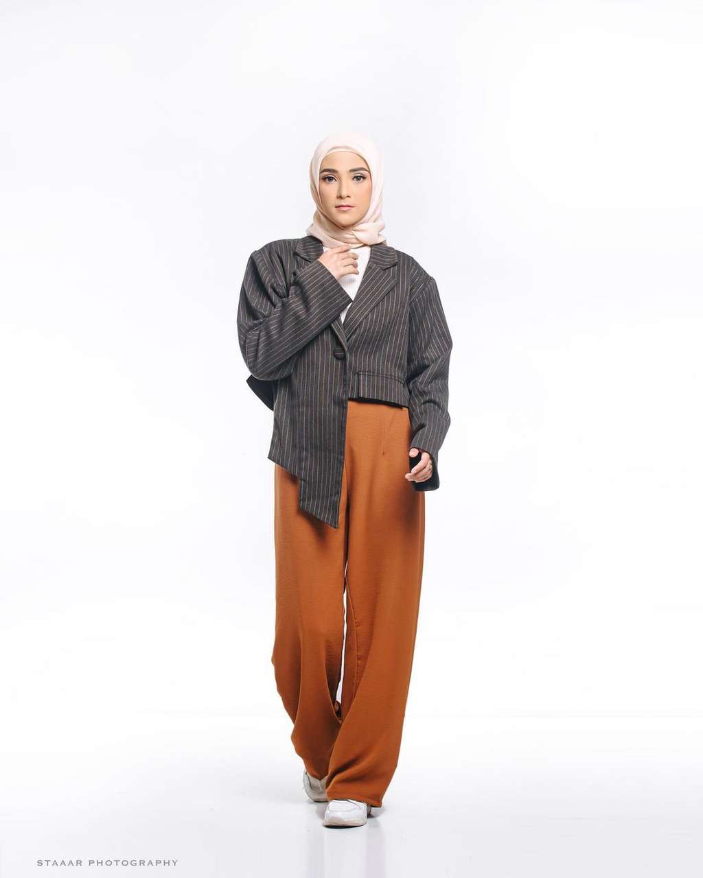 Dulu Dicerai dan Dicampakan Rizki DA, Penampilan Nadya Mustika Kini Malingin, Bikin Nyesel Sang Mantan!