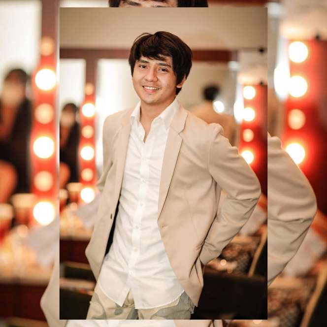 10 Adu Gaya Iqbaal Ramadhan VS Arbani Yasiz, yang Gantikan Peran Dilan, Ramai Disebut Tak Cocok