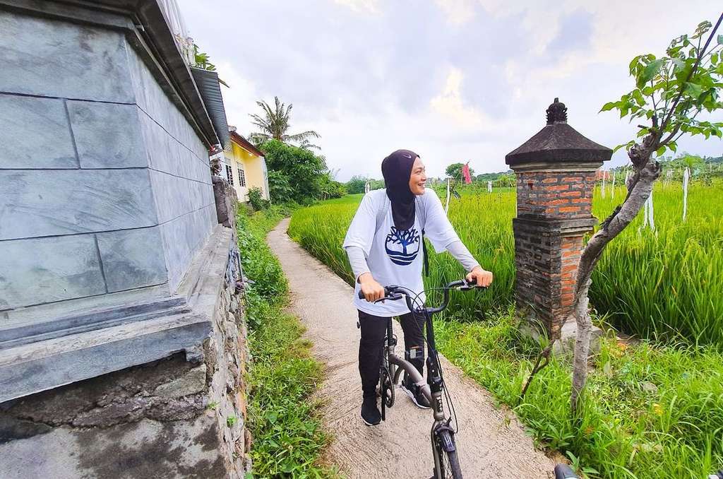 Presenter Senior Ini Pernah Alami KDRT Hingga Keguguran, Kini Penampilannya Berubah Drastis Usai Diet, Berhasil Turun 40 Kilogram!