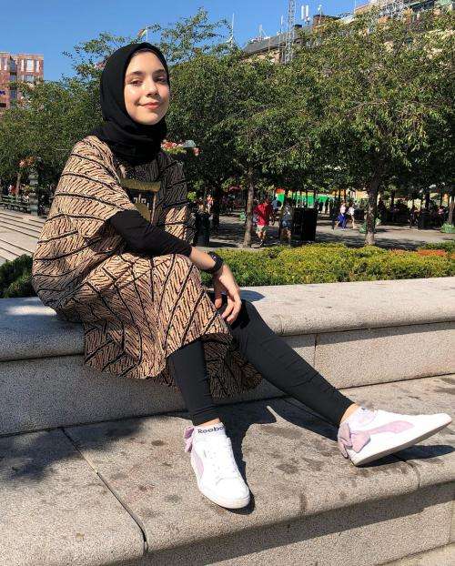 8 Pesona Isabela, Anak Ayu Azhari yang Wajahnya Mirip Barbie, Bak Kembar Identik dengan Ibunya