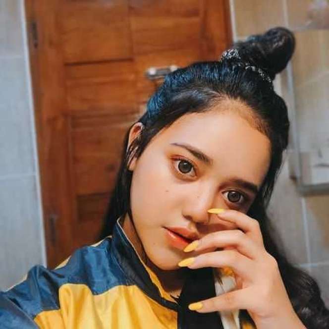 8 Potret Rasyifa Prameswari, Selebgram Tasikmalaya yang Viral, Cantiknya Disebut Kelewat Batas