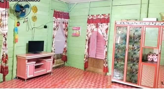 Dari Luar Tampak Rumah Kayu Sederhana, Dalamnya Bikin Takjub Bak Hotel Barbie, Lihat 10 Potretnya