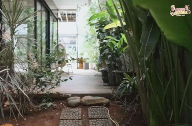 10 Potret Rumah Mewah Jessica Iskandar yang Angker, Terekam Penampakan Pocong, Jelas Banget!