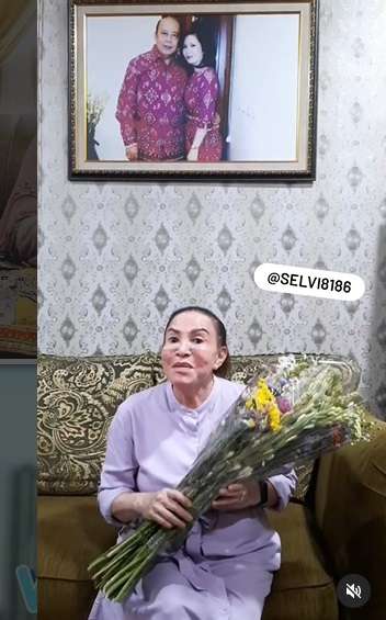 Penampilan Artis Lawas Ini Berubah Drastis Usai Suntik Silikon di Wajah Hingga Pernah Jualan Puding Karena Sepi Job, Begini Kabar Terbarunya