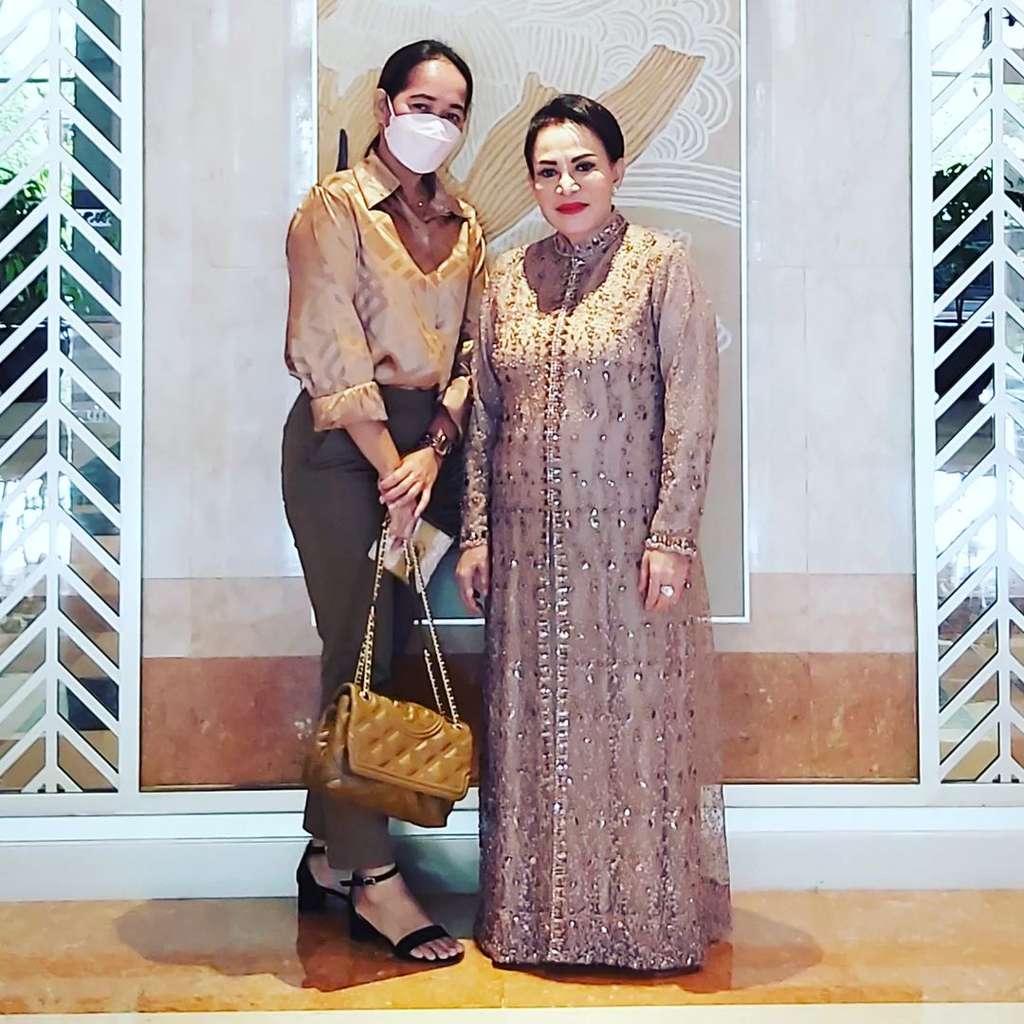 Penampilan Artis Lawas Ini Berubah Drastis Usai Suntik Silikon di Wajah Hingga Pernah Jualan Puding Karena Sepi Job, Begini Kabar Terbarunya