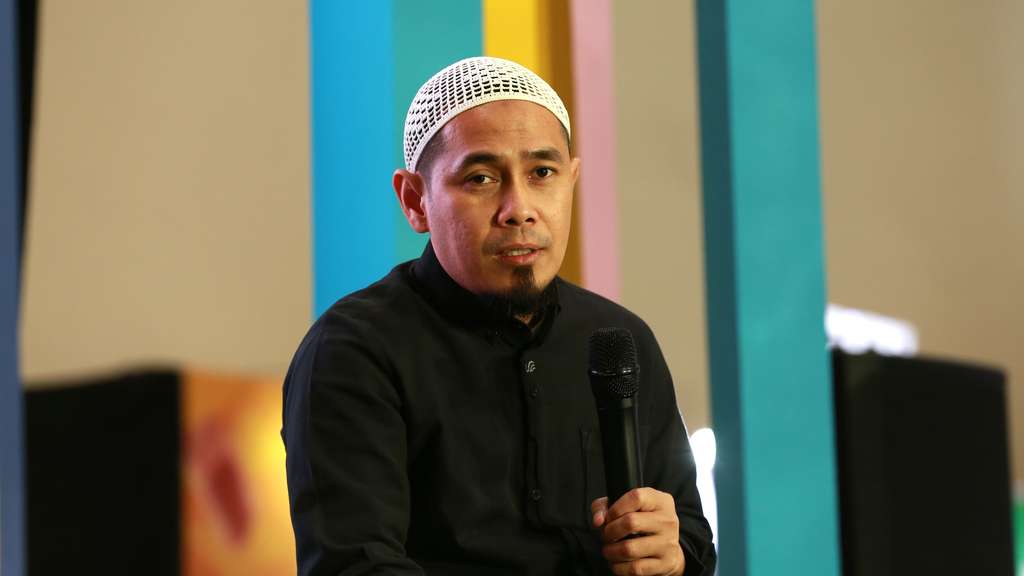Bagaimana Hukum Puasa bagi Orang yang Melakukan Perjalanan Jauh, Termasuk Ketika Umroh?