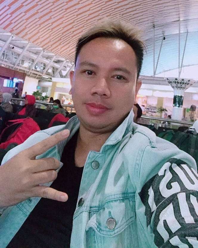 Luar Biasa! 7 Artis Kontroversial ini Ternyata Mantan Anak Pondok Pesantren, Ada DJ Seksi
