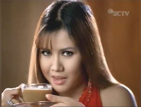 Ingat Artis Tembem Model Iklan Kopi Susu ini? Habiskan Rp1 Miliar Buat Operasi Plastik, Kini Wajahnya Bak Barbie Hidup