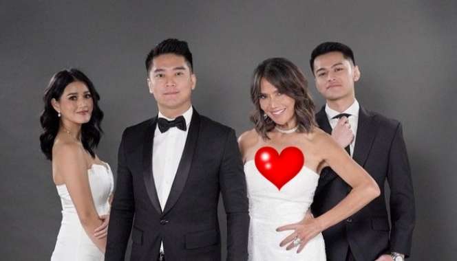 10 Adu Gaya Umi Kalsum VS Yulianty Lazuardi Mama Boy William, Disebut Calon Besan, Kalah Berkelas?