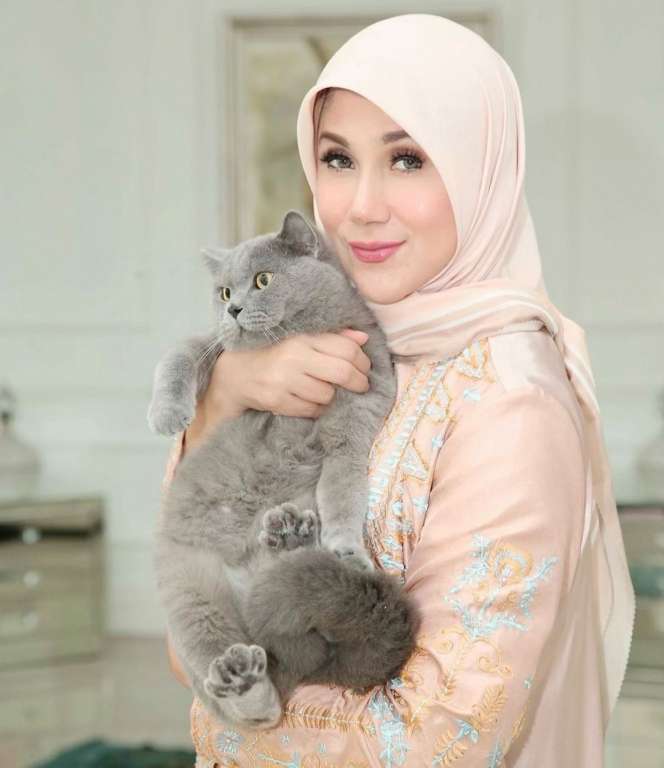 Artis Cantik Pemeran `Ibu Peri` di Sinetron Bidadari Ini Dulu Jadi Idola Anak-anak, Kini Sang Putra Tuai Sorotan, Begini Kabar Terbarunya!