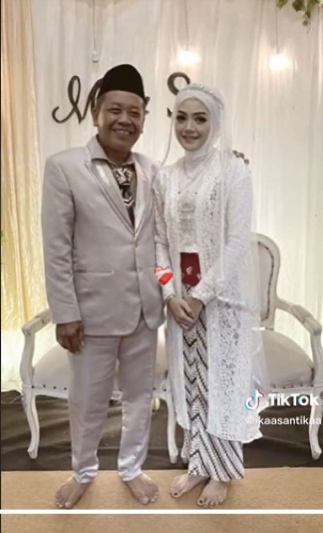 Viral Pasangan Beda Usia 29 Tahun di Sidoarjo, Istrinya Sering Dikira Anak Hingga Bini Muda, Lihat Potretnya