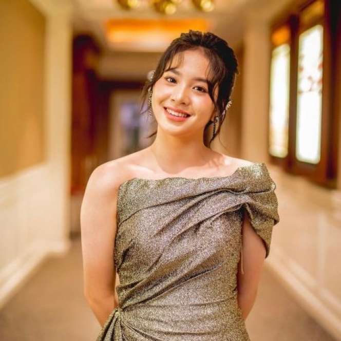 10 Adu Gaya Vanesha Prescilla VS Zee JKT48, Pacar Baru Dilan Usai Putus Dari Milea, Kalah Cantik?