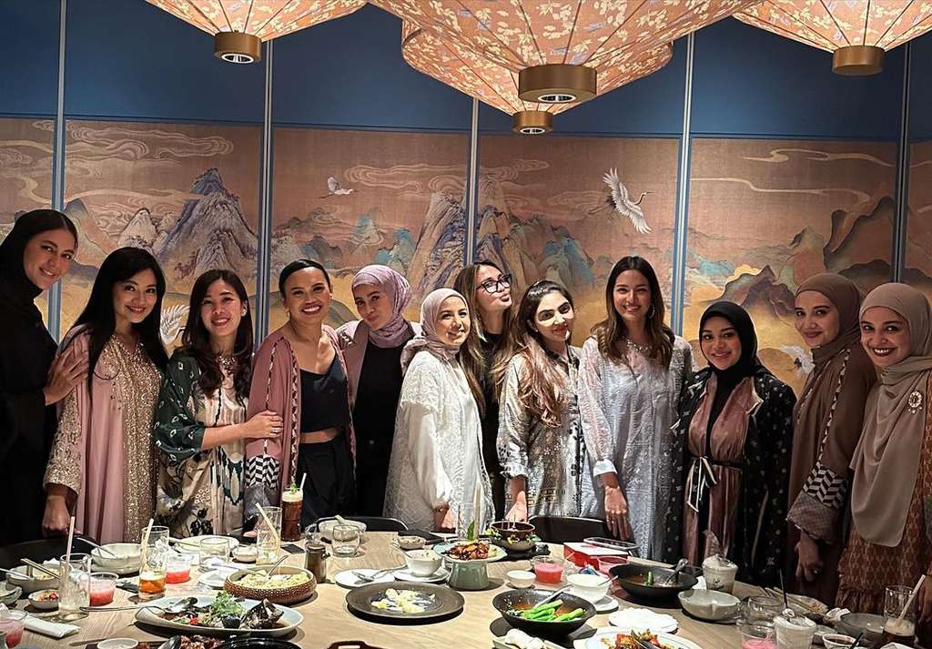 10 Gaya Artis di Acara Buka Bersama Geng Cendol, Busana Nagita Slavina Disorot, Beda Sendiri