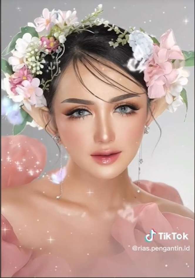 Wanita Ini Dirias Ala Peri Hutan, Hasilnya Bikin Melongo, Bak Bidadari Turun ke Bumi!