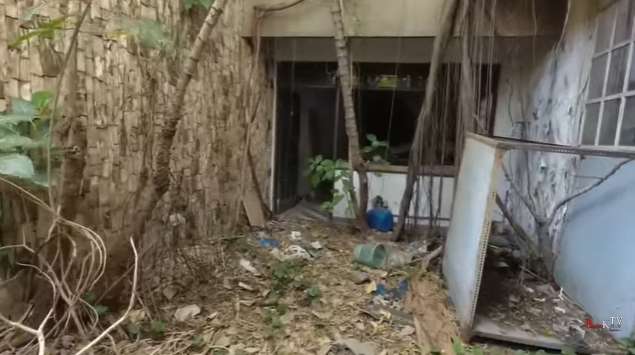 10 Potret Rumah Mewah Terbengkalai Dokter Edward `Raja Aborsi`, Ada Ribuan Janin Terkubur di Dalamnya!