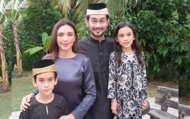 Tak Mau Dicerai, Artis Terkenal ini Rayu Istri Pakai Uang Rp1 Miliar & Mobil Mewah Vellfire, Ini Potretnya