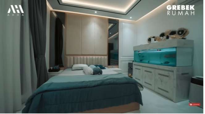 Saingan Sultan Andara! 15 Potret Rumah Mewah Putra Siregar Seluas 1 Hektar, Berjejer Arwana Miliaran Rupiah