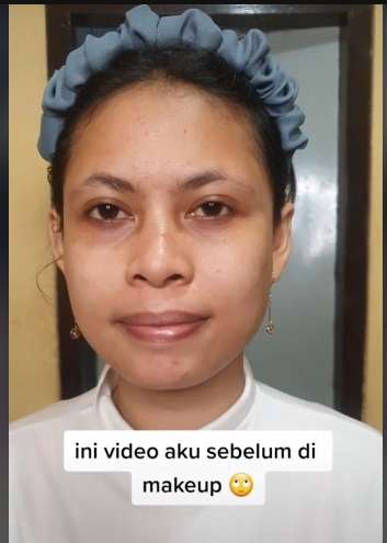 Sang Ibu Nikah di Tahun 90-an, Anaknya Pun Diminta Pakai Jasa MUA yang Sama, Hasilnya Bikin Deg-degan, Takut Ketinggalan Zaman!