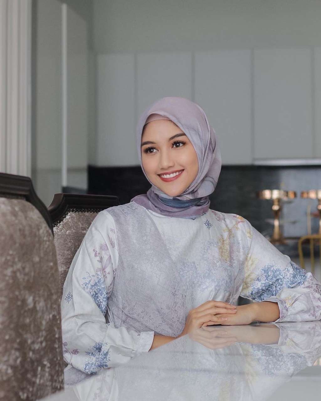 Disebut Sedang Hamil, Potret Erina Gudono Kasih Kode Ini 