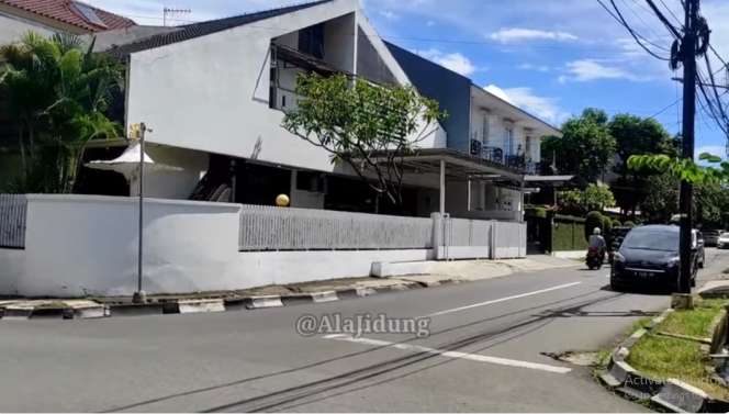 10 Adu Mewah Rumah Ahmad Dhani VS Once Mekel, Ribut Soal Royalti, Ternyata Sama-Sama Bak Istana!