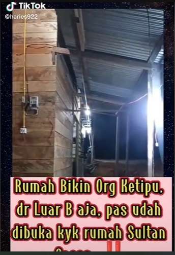 Potret Rumah Anti Sombong, Dari Luar Bak Gubuk Papan, Masuk ke Dalam Bikin Melongo, Auto Ketipu!