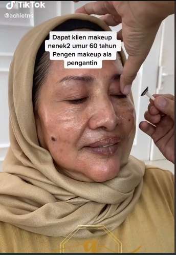 Potret Nenek 60 Tahun Dirias Ala Makeup Pengantin, Awalnya MUA Bingung Pasang Softlens, Endingnya Malah Kayak Gini…