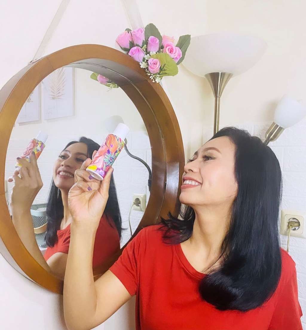 Artis Ini Kerap Langganan Peran ART, Ternyata di Kehidupan Nyata Penampilannya Jauh Berbeda, Siapa Dia?