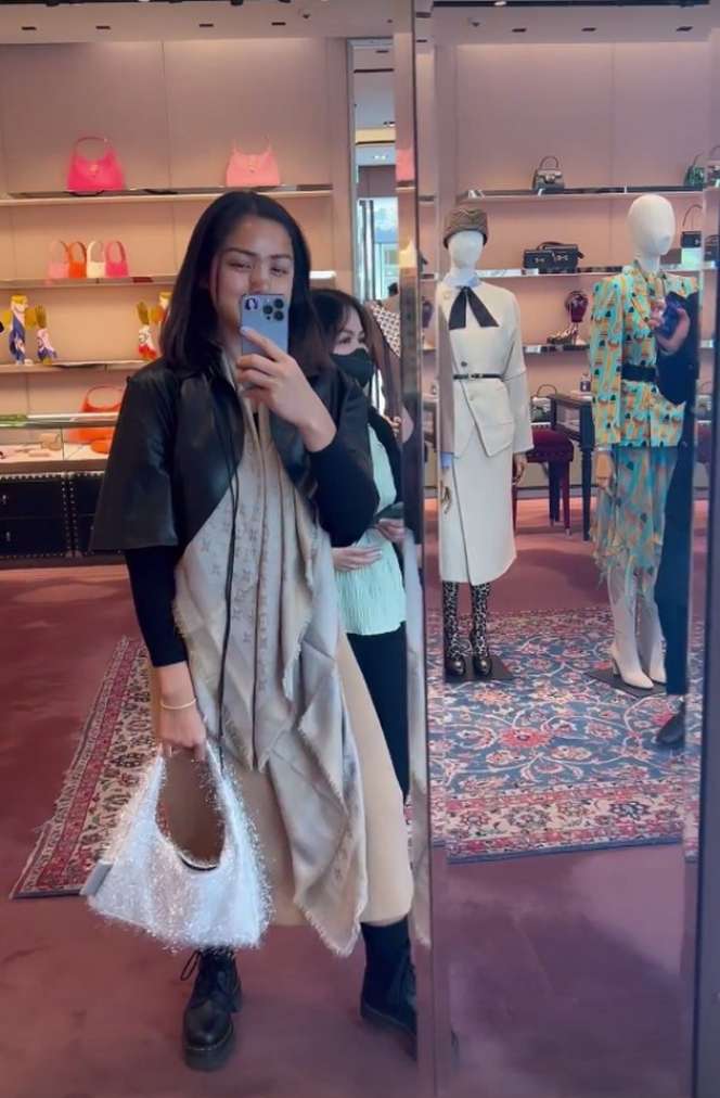7 Potret Jessica Iskandar Pamer Hidung Baru Usai Oplas, Netizen : Beda Banget Kayak Bukan Jedar!