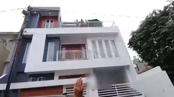 10 Adu Mewah Rumah Komedian Abdel VS Komeng, Dibully Gegara Candaan, Bak Langit dan Bumi?