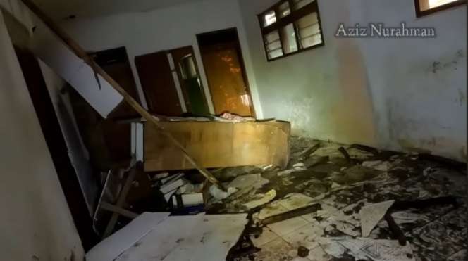 Potret Rumah Mewah Terbengkalai Milik Dokter, Seram! Obat Berserakan di dalam Ruangan