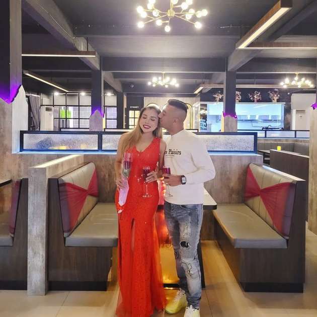 Ingat Eva Belisima, Mantan Istri Kiwil? Kini Makin Cantik & Sosialita Usai Dinikahi Pria Bule, Ini Potretnya