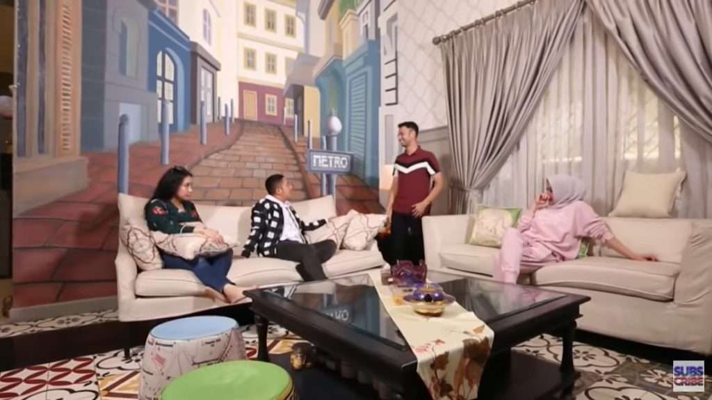 10 Adu Mewah Rumah Rieta Amalia VS Gideon Tengker, Bak Bumi dan Langit, Yang Satu Sederhana Banget!