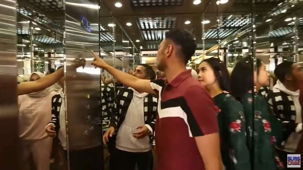 10 Adu Mewah Rumah Rieta Amalia VS Gideon Tengker, Bak Bumi dan Langit, Yang Satu Sederhana Banget!