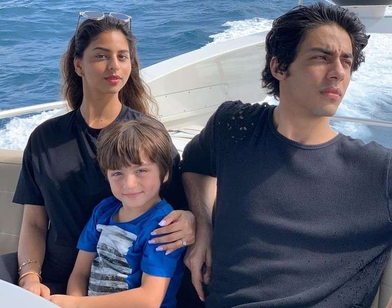 10 Transformasi Putri Shah Rukh Khan, Dulu Dibully Berkulit Hitam, Penampilannya Kini Bikin Syok