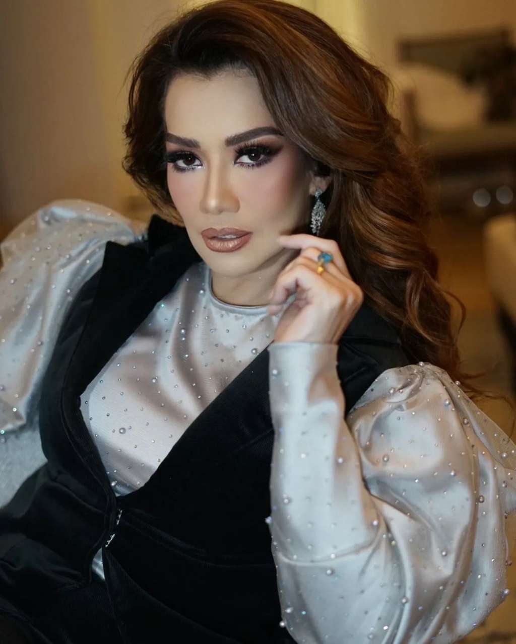 Ingat Bocah Perempuan yang Foto Bareng Kak Seto? Kini Jadi Penyanyi Diva Indonesia, Dua Kali Terjerat Kasus Narkoba, Ini Potretnya