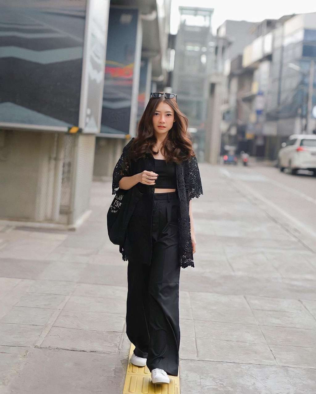 Sempat Memutuskan Berhijab, Ini Potret Sosok Nisa An Nashr Istri Dokter Tirta yang Jarang Tersorot